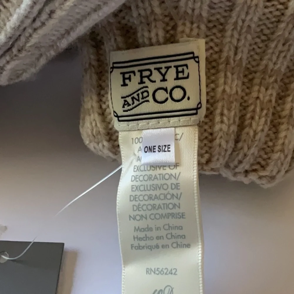 Frye pop top